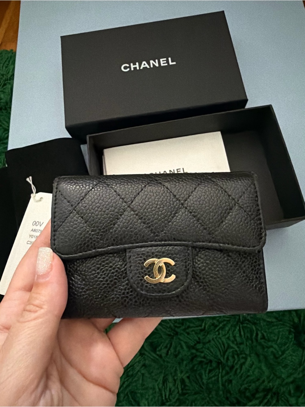 CHANEL Black Quilted Caviar Leather Card Case with Gold CC Hardware